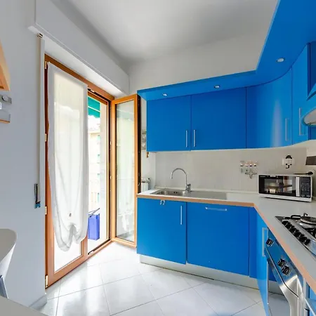 Altido Colourful Flat, Short Walk To The Beach סנטה מרגריטה ליגורה